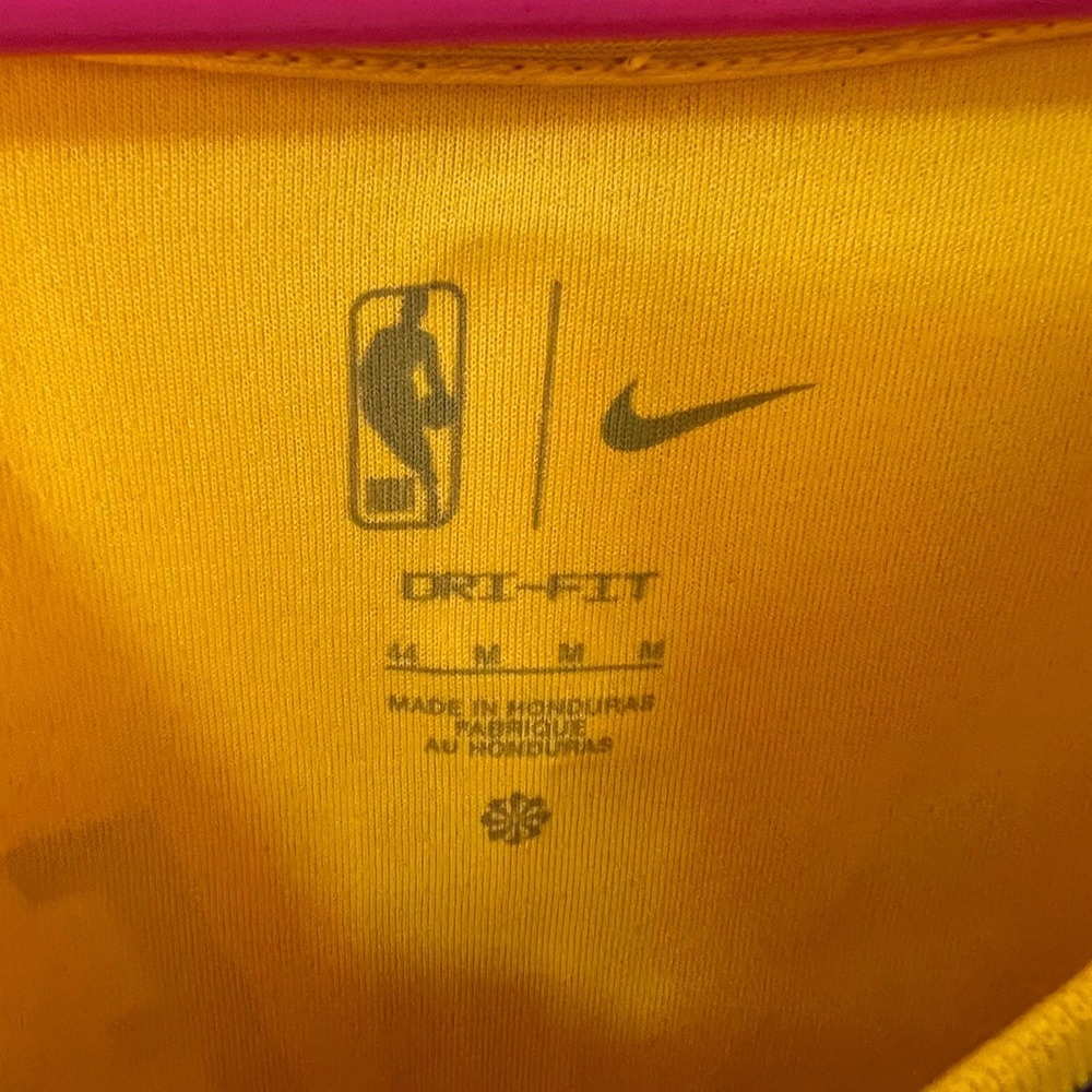 Nike LeBron James Los Angeles Lakers Icon Edition NBA Jersey Men's Size M 44 - Picture 3 of 13